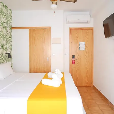 Pensionat Nanit Ibiza 3*