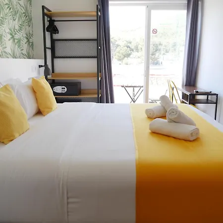 Nanit Ibiza Pensionat Santa Eularia des Riu
