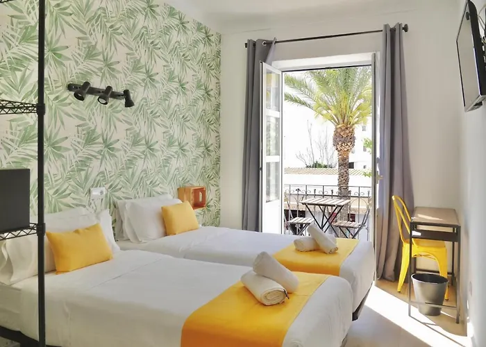 Nanit Ibiza Guest house