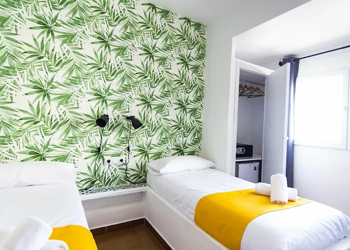 Nanit Ibiza Guest house