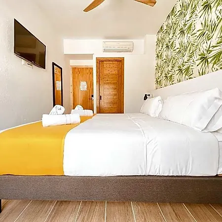 Nanit Ibiza Casa de hóspedes Santa Eulária des Riu