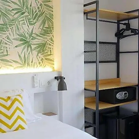 Nanit Ibiza Casa de hóspedes 4*
